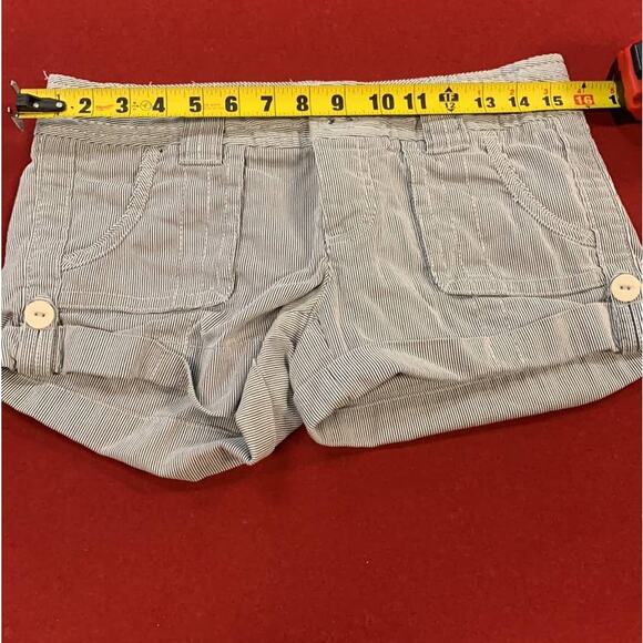 Urban Outfitters Striped Mini Shorts - Picture 4 of 8